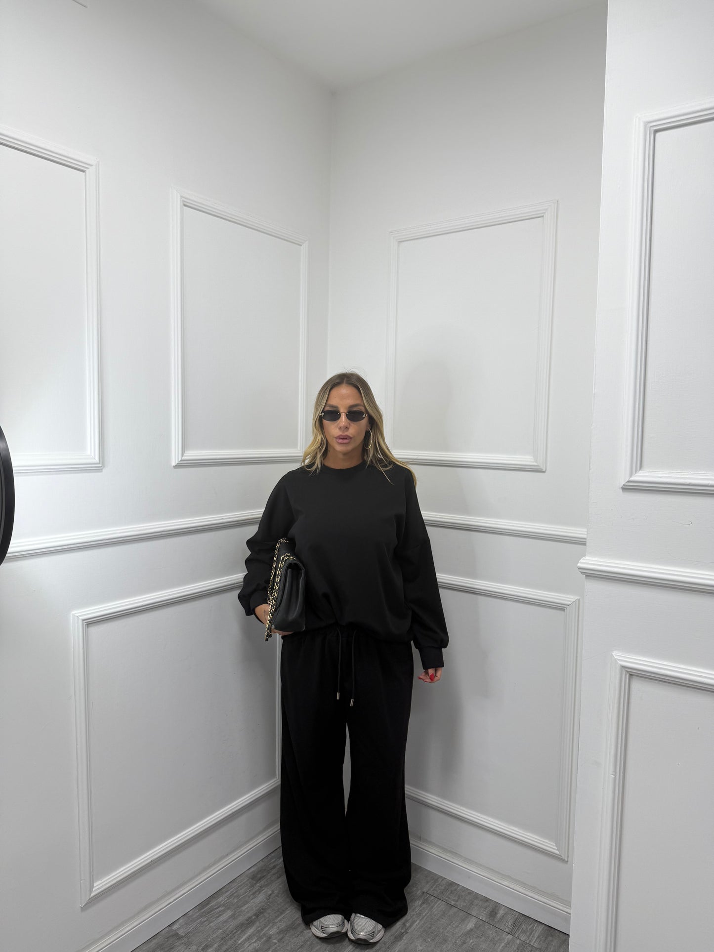 Coordinato comfy curvy nero 5020