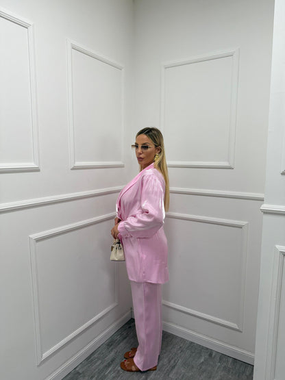 Tailleur satin rosa